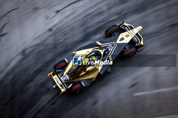 2024-07-21 - 02 VANDOORNE Stoffel (bel), DS Penske, DS E-Tense FE23, action during the 2024 Hankook London ePrix, 10th meeting of the 2023-24 ABB FIA Formula E World Championship, on the ExCeL London from June 18 to 21, 2024 in London, United Kingdom - 2024 FORMULA E LONDON EPRIX - FORMULA E - MOTORS