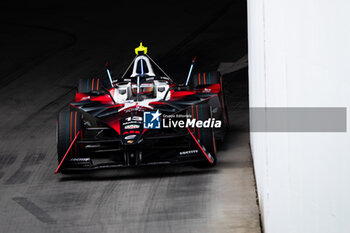 2024-07-21 - 13 DA COSTA Antonio Felix (prt), TAG HEUER Porsche Formula E Team, Porsche 99X Electric, action during the 2024 Hankook London ePrix, 10th meeting of the 2023-24 ABB FIA Formula E World Championship, on the ExCeL London from June 18 to 21, 2024 in London, United Kingdom - 2024 FORMULA E LONDON EPRIX - FORMULA E - MOTORS