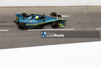 2024-07-21 - 51 MULLER Nico (swi), ABT CUPRA Formula E Team, Mahindra M9Electro, action during the 2024 Hankook London ePrix, 10th meeting of the 2023-24 ABB FIA Formula E World Championship, on the ExCeL London from June 18 to 21, 2024 in London, United Kingdom - 2024 FORMULA E LONDON EPRIX - FORMULA E - MOTORS