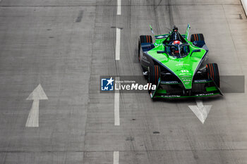 2024-07-21 - 16 BUEMI Sébastien (swi), Envision Racing, Jaguar I-Type 6, action during the 2024 Hankook London ePrix, 10th meeting of the 2023-24 ABB FIA Formula E World Championship, on the ExCeL London from June 18 to 21, 2024 in London, United Kingdom - 2024 FORMULA E LONDON EPRIX - FORMULA E - MOTORS