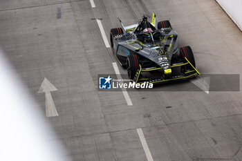 2024-07-21 - 33 TICKTUM Dan (gbr), ERT Formula E Team, ERT X24, action during the 2024 Hankook London ePrix, 10th meeting of the 2023-24 ABB FIA Formula E World Championship, on the ExCeL London from June 18 to 21, 2024 in London, United Kingdom - 2024 FORMULA E LONDON EPRIX - FORMULA E - MOTORS