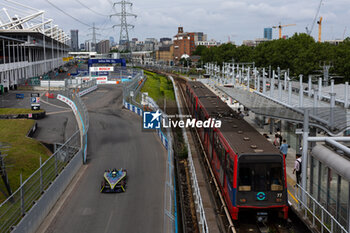 2024-07-21 - 51 MULLER Nico (swi), ABT CUPRA Formula E Team, Mahindra M9Electro, action during the 2024 Hankook London ePrix, 10th meeting of the 2023-24 ABB FIA Formula E World Championship, on the ExCeL London from June 18 to 21, 2024 in London, United Kingdom - 2024 FORMULA E LONDON EPRIX - FORMULA E - MOTORS