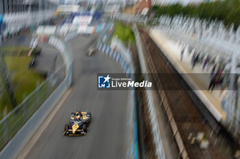 2024-07-21 - 25 VERGNE Jean-Eric (fra), DS Penske, DS E-Tense FE23, action during the 2024 Hankook London ePrix, 10th meeting of the 2023-24 ABB FIA Formula E World Championship, on the ExCeL London from June 18 to 21, 2024 in London, United Kingdom - 2024 FORMULA E LONDON EPRIX - FORMULA E - MOTORS