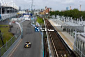 2024-07-21 - 25 VERGNE Jean-Eric (fra), DS Penske, DS E-Tense FE23, action during the 2024 Hankook London ePrix, 10th meeting of the 2023-24 ABB FIA Formula E World Championship, on the ExCeL London from June 18 to 21, 2024 in London, United Kingdom - 2024 FORMULA E LONDON EPRIX - FORMULA E - MOTORS