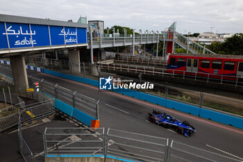 2024-07-21 - 07 GUNTHER Maximilian (ger), Maserati MSG Racing, Maserati Tipo Folgore, action during the 2024 Hankook London ePrix, 10th meeting of the 2023-24 ABB FIA Formula E World Championship, on the ExCeL London from June 18 to 21, 2024 in London, United Kingdom - 2024 FORMULA E LONDON EPRIX - FORMULA E - MOTORS