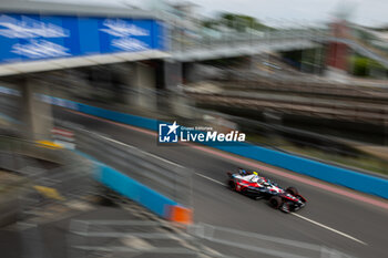 2024-07-21 - 13 DA COSTA Antonio Felix (prt), TAG HEUER Porsche Formula E Team, Porsche 99X Electric, action during the 2024 Hankook London ePrix, 10th meeting of the 2023-24 ABB FIA Formula E World Championship, on the ExCeL London from June 18 to 21, 2024 in London, United Kingdom - 2024 FORMULA E LONDON EPRIX - FORMULA E - MOTORS