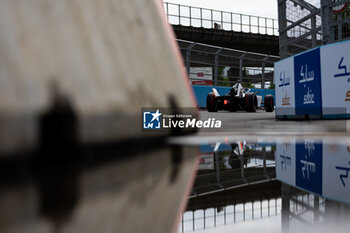 2024-07-21 - 09 EVANS Mitch (nzl), Jaguar TCS Racing, Jaguar I-Type 6, action during the 2024 Hankook London ePrix, 10th meeting of the 2023-24 ABB FIA Formula E World Championship, on the ExCeL London from June 18 to 21, 2024 in London, United Kingdom - 2024 FORMULA E LONDON EPRIX - FORMULA E - MOTORS