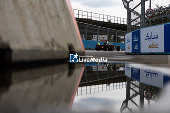 2024-07-21 - 33 TICKTUM Dan (gbr), ERT Formula E Team, ERT X24, action during the 2024 Hankook London ePrix, 10th meeting of the 2023-24 ABB FIA Formula E World Championship, on the ExCeL London from June 18 to 21, 2024 in London, United Kingdom - 2024 FORMULA E LONDON EPRIX - FORMULA E - MOTORS