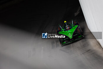 2024-07-21 - 04 FRIJNS Robin (nld), Envision Racing, Jaguar I-Type 6, action during the 2024 Hankook London ePrix, 10th meeting of the 2023-24 ABB FIA Formula E World Championship, on the ExCeL London from June 18 to 21, 2024 in London, United Kingdom - 2024 FORMULA E LONDON EPRIX - FORMULA E - MOTORS