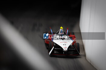 2024-07-21 - 17 NATO Norman (fra), Andretti Global, Porsche 99X Electric, action during the 2024 Hankook London ePrix, 10th meeting of the 2023-24 ABB FIA Formula E World Championship, on the ExCeL London from June 18 to 21, 2024 in London, United Kingdom - 2024 FORMULA E LONDON EPRIX - FORMULA E - MOTORS