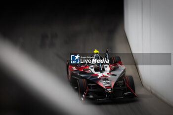 2024-07-21 - 13 DA COSTA Antonio Felix (prt), TAG HEUER Porsche Formula E Team, Porsche 99X Electric, action during the 2024 Hankook London ePrix, 10th meeting of the 2023-24 ABB FIA Formula E World Championship, on the ExCeL London from June 18 to 21, 2024 in London, United Kingdom - 2024 FORMULA E LONDON EPRIX - FORMULA E - MOTORS