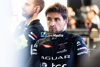 2024-07-21 - EVANS Mitch (nzl), Jaguar TCS Racing, Jaguar I-Type 6, portrait during the 2024 Hankook London ePrix, 10th meeting of the 2023-24 ABB FIA Formula E World Championship, on the ExCeL London from June 18 to 21, 2024 in London, United Kingdom - 2024 FORMULA E LONDON EPRIX - FORMULA E - MOTORS