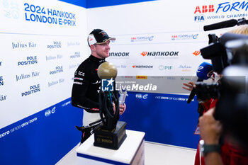 2024-07-21 - CASSIDY Nick (nzl), Jaguar TCS Racing, Jaguar I-Type 6, portrait during the 2024 Hankook London ePrix, 10th meeting of the 2023-24 ABB FIA Formula E World Championship, on the ExCeL London from June 18 to 21, 2024 in London, United Kingdom - 2024 FORMULA E LONDON EPRIX - FORMULA E - MOTORS