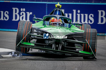 2024-07-21 - 04 FRIJNS Robin (nld), Envision Racing, Jaguar I-Type 6, action during the 2024 Hankook London ePrix, 10th meeting of the 2023-24 ABB FIA Formula E World Championship, on the ExCeL London from June 18 to 21, 2024 in London, United Kingdom - 2024 FORMULA E LONDON EPRIX - FORMULA E - MOTORS