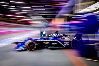 2024-07-21 - 07 GUNTHER Maximilian (ger), Maserati MSG Racing, Maserati Tipo Folgore, action during the 2024 Hankook London ePrix, 10th meeting of the 2023-24 ABB FIA Formula E World Championship, on the ExCeL London from June 18 to 21, 2024 in London, United Kingdom - 2024 FORMULA E LONDON EPRIX - FORMULA E - MOTORS