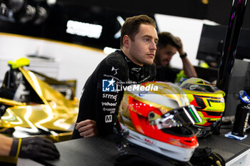 2024-07-21 - VANDOORNE Stoffel (bel), DS Penske, DS E-Tense FE23, portrait during the 2024 Hankook London ePrix, 10th meeting of the 2023-24 ABB FIA Formula E World Championship, on the ExCeL London from June 18 to 21, 2024 in London, United Kingdom - 2024 FORMULA E LONDON EPRIX - FORMULA E - MOTORS