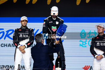 2024-07-21 - WEHRLEIN Pascal (ger), TAG HEUER Porsche Formula E Team, Porsche 99X Electric, portrait during the 2024 Hankook London ePrix, 10th meeting of the 2023-24 ABB FIA Formula E World Championship, on the ExCeL London from June 18 to 21, 2024 in London, United Kingdom - 2024 FORMULA E LONDON EPRIX - FORMULA E - MOTORS