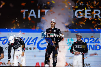 2024-07-21 - WEHRLEIN Pascal (ger), TAG HEUER Porsche Formula E Team, Porsche 99X Electric, portrait during the 2024 Hankook London ePrix, 10th meeting of the 2023-24 ABB FIA Formula E World Championship, on the ExCeL London from June 18 to 21, 2024 in London, United Kingdom - 2024 FORMULA E LONDON EPRIX - FORMULA E - MOTORS