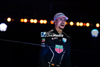 2024-07-21 - WEHRLEIN Pascal (ger), TAG HEUER Porsche Formula E Team, Porsche 99X Electric, portrait, podium, portrait during the 2024 Hankook London ePrix, 10th meeting of the 2023-24 ABB FIA Formula E World Championship, on the ExCeL London from June 18 to 21, 2024 in London, United Kingdom - 2024 FORMULA E LONDON EPRIX - FORMULA E - MOTORS