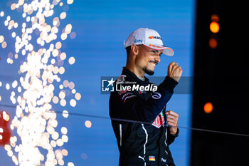 2024-07-21 - WEHRLEIN Pascal (ger), TAG HEUER Porsche Formula E Team, Porsche 99X Electric, portrait, podium, portrait during the 2024 Hankook London ePrix, 10th meeting of the 2023-24 ABB FIA Formula E World Championship, on the ExCeL London from June 18 to 21, 2024 in London, United Kingdom - 2024 FORMULA E LONDON EPRIX - FORMULA E - MOTORS