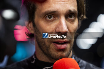 2024-07-21 - VERGNE Jean-Eric (fra), DS Penske, DS E-Tense FE23, portrait during the 2024 Hankook London ePrix, 10th meeting of the 2023-24 ABB FIA Formula E World Championship, on the ExCeL London from June 18 to 21, 2024 in London, United Kingdom - 2024 FORMULA E LONDON EPRIX - FORMULA E - MOTORS