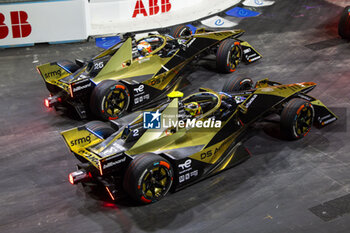 2024-07-21 - 02 VANDOORNE Stoffel (bel), DS Penske, DS E-Tense FE23, 25 VERGNE Jean-Eric (fra), DS Penske, DS E-Tense FE23, action during the 2024 Hankook London ePrix, 10th meeting of the 2023-24 ABB FIA Formula E World Championship, on the ExCeL London from June 18 to 21, 2024 in London, United Kingdom - 2024 FORMULA E LONDON EPRIX - FORMULA E - MOTORS