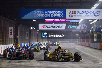 2024-07-21 - 02 VANDOORNE Stoffel (bel), DS Penske, DS E-Tense FE23, action during the 2024 Hankook London ePrix, 10th meeting of the 2023-24 ABB FIA Formula E World Championship, on the ExCeL London from June 18 to 21, 2024 in London, United Kingdom - 2024 FORMULA E LONDON EPRIX - FORMULA E - MOTORS