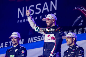 2024-07-21 - ROWLAND Oliver (gbr), Nissan Formula E Team, Nissan e-4ORCE 04, portrait during the 2024 Hankook London ePrix, 10th meeting of the 2023-24 ABB FIA Formula E World Championship, on the ExCeL London from June 18 to 21, 2024 in London, United Kingdom - 2024 FORMULA E LONDON EPRIX - FORMULA E - MOTORS