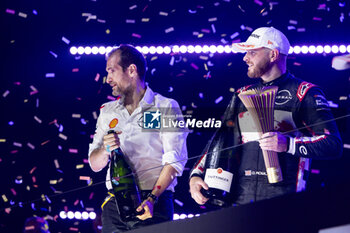 2024-07-21 - VOLPE Tommaso, General Manager and Managing Director, Nissan Formula E Team, ROWLAND Oliver (gbr), Nissan Formula E Team, Nissan e-4ORCE 04, portrait during the 2024 Hankook London ePrix, 10th meeting of the 2023-24 ABB FIA Formula E World Championship, on the ExCeL London from June 18 to 21, 2024 in London, United Kingdom - 2024 FORMULA E LONDON EPRIX - FORMULA E - MOTORS