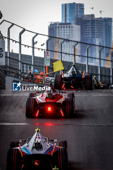 2024-07-21 - 23 FENESTRAZ Sacha (fra), Nissan Formula E Team, Nissan e-4ORCE 04, action during the 2024 Hankook London ePrix, 10th meeting of the 2023-24 ABB FIA Formula E World Championship, on the ExCeL London from June 18 to 21, 2024 in London, United Kingdom - 2024 FORMULA E LONDON EPRIX - FORMULA E - MOTORS