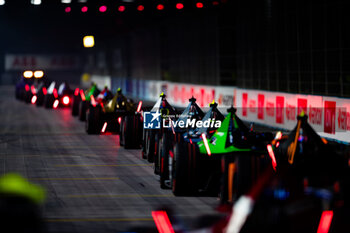 2024-07-21 - 51 MULLER Nico (swi), ABT CUPRA Formula E Team, Mahindra M9Electro, action during the 2024 Hankook London ePrix, 10th meeting of the 2023-24 ABB FIA Formula E World Championship, on the ExCeL London from June 18 to 21, 2024 in London, United Kingdom - 2024 FORMULA E LONDON EPRIX - FORMULA E - MOTORS