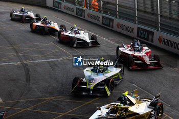 2024-07-21 - 11 DI GRASSI Lucas (bra), ABT CUPRA Formula E Team, Mahindra M9Electro, action during the 2024 Hankook London ePrix, 10th meeting of the 2023-24 ABB FIA Formula E World Championship, on the ExCeL London from June 18 to 21, 2024 in London, United Kingdom - 2024 FORMULA E LONDON EPRIX - FORMULA E - MOTORS