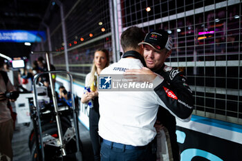 2024-07-21 - CASSIDY Nick (nzl), Jaguar TCS Racing, Jaguar I-Type 6, portrait during the 2024 Hankook London ePrix, 10th meeting of the 2023-24 ABB FIA Formula E World Championship, on the ExCeL London from June 18 to 21, 2024 in London, United Kingdom - 2024 FORMULA E LONDON EPRIX - FORMULA E - MOTORS