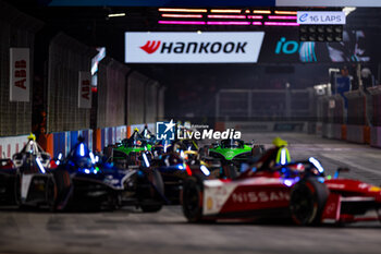 2024-07-21 - 16 BUEMI Sébastien (swi), Envision Racing, Jaguar I-Type 6, action during the 2024 Hankook London ePrix, 10th meeting of the 2023-24 ABB FIA Formula E World Championship, on the ExCeL London from June 18 to 21, 2024 in London, United Kingdom - 2024 FORMULA E LONDON EPRIX - FORMULA E - MOTORS