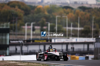 2024-11-05 - 48 MORTARA Edoardo (swi), Mahindra Racing, Mahindra M11 Electro, action during the pre-season testing of the 2024-25 ABB FIA Formula E World Championship, on the Circuit del Jarama from November 5 to 8, 2024 in San Sebastián de los Reyes, Spain - 2025 FORMULA E PRE-SEASON TEST - FORMULA E - MOTORS