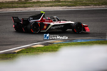 2024-11-05 - 21 DE VRIES Nyck (nld), Mahindra Racing, Mahindra M11 Electro, action during the pre-season testing of the 2024-25 ABB FIA Formula E World Championship, on the Circuit del Jarama from November 5 to 8, 2024 in San Sebastián de los Reyes, Spain - 2025 FORMULA E PRE-SEASON TEST - FORMULA E - MOTORS