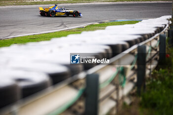 2024-11-05 - 22 MALONEY Zane (bar), Lola Yamaha ABT, Lola-Yamaha T001, action during the pre-season testing of the 2024-25 ABB FIA Formula E World Championship, on the Circuit del Jarama from November 5 to 8, 2024 in San Sebastián de los Reyes, Spain - 2025 FORMULA E PRE-SEASON TEST - FORMULA E - MOTORS