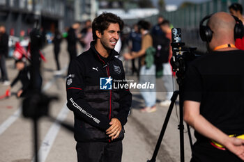 2024-11-05 - DA COSTA Antonio Felix (prt), TAG Heuer Porsche Formula E Team, Porsche 99X Electric, portrait during the pre-season testing of the 2024-25 ABB FIA Formula E World Championship, on the Circuit del Jarama from November 5 to 8, 2024 in San Sebastián de los Reyes, Spain - 2025 FORMULA E PRE-SEASON TEST - FORMULA E - MOTORS