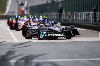 2024-11-07 - 09 EVANS Mitch (nzl), Jaguar TCS Racing, Jaguar I-Type 7, action during the pre-season testing of the 2024-25 ABB FIA Formula E World Championship, on the Circuit del Jarama from November 5 to 8, 2024 in San Sebastián de los Reyes, Spain - 2025 FORMULA E PRE-SEASON TEST - FORMULA E - MOTORS