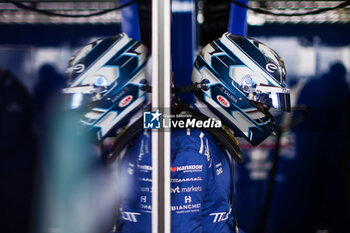 2024-11-07 - VANDOORNE Stoffe (bel), Maserati MSG Racing, Maserati Tipo Folgore, portrait during the pre-season testing of the 2024-25 ABB FIA Formula E World Championship, on the Circuit del Jarama from November 5 to 8, 2024 in San Sebastián de los Reyes, Spain - 2025 FORMULA E PRE-SEASON TEST - FORMULA E - MOTORS