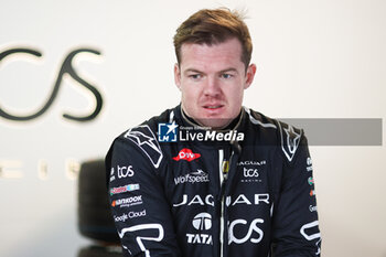 2024-11-07 - CASSIDY Nick (nzl), Jaguar TCS Racing, Jaguar I-Type 7, portrait during the pre-season testing of the 2024-25 ABB FIA Formula E World Championship, on the Circuit del Jarama from November 5 to 8, 2024 in San Sebastián de los Reyes, Spain - 2025 FORMULA E PRE-SEASON TEST - FORMULA E - MOTORS