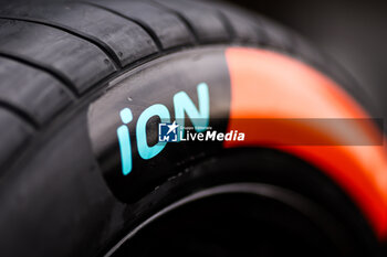 2024-11-07 - Hankook, tyre, tire during the pre-season testing of the 2024-25 ABB FIA Formula E World Championship, on the Circuit del Jarama from November 5 to 8, 2024 in San Sebastián de los Reyes, Spain - 2025 FORMULA E PRE-SEASON TEST - FORMULA E - MOTORS