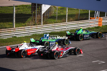 2024-11-07 - 21 DE VRIES Nyck (nld), Mahindra Racing, Mahindra M11 Electro, action and 51 MULLER Nico (swi), Andretti Formula E, Porsche 99X Electric, action during the pre-season testing of the 2024-25 ABB FIA Formula E World Championship, on the Circuit del Jarama from November 5 to 8, 2024 in San Sebastián de los Reyes, Spain - 2025 FORMULA E PRE-SEASON TEST - FORMULA E - MOTORS