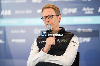 2024-11-07 - FILIPPI Sylvain, Envision Virgin Racing Managing Director and CTO, portrait press conference de presse, press conference during the pre-season testing of the 2024-25 ABB FIA Formula E World Championship, on the Circuit del Jarama from November 5 to 8, 2024 in San Sebastián de los Reyes, Spain - 2025 FORMULA E PRE-SEASON TEST - FORMULA E - MOTORS