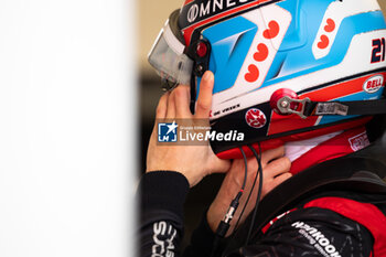 2024-11-07 - DE VRIES Nyck (nld), Mahindra Racing, Mahindra M11 Electro, portrait during the pre-season testing of the 2024-25 ABB FIA Formula E World Championship, on the Circuit del Jarama from November 5 to 8, 2024 in San Sebastián de los Reyes, Spain - 2025 FORMULA E PRE-SEASON TEST - FORMULA E - MOTORS