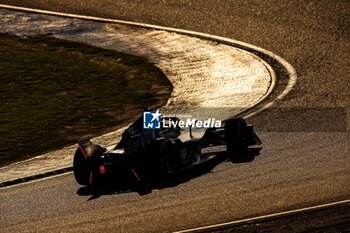 2024-11-07 - 01 WEHRLEIN Pascal (ger), TAG Heuer Porsche Formula E Team, Porsche 99X Electric, action during the pre-season testing of the 2024-25 ABB FIA Formula E World Championship, on the Circuit del Jarama from November 5 to 8, 2024 in San Sebastián de los Reyes, Spain - 2025 FORMULA E PRE-SEASON TEST - FORMULA E - MOTORS