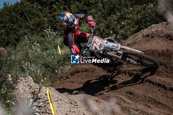 2024-04-07 - Motocross World Championship-Round 3-MXGP of SARDEGNA-Riola Sardo-07 Aprile 2024-MX2 Class-Kay DeWolf-Team Husqvarna Factory - MXGP OF SARDEGNA - MOTOCROSS - MOTORS