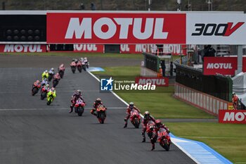 2024-10-05 - Sprint Race for Motul Grand Prix of Japan of MotoGP at Motegi Circuit. October 05, 2024 In picture: sprint race Carrera al sprint del Gran Premio Motul de MotoGP de Japon en el circuito de Motegi. 5 de Octubre de 2024 POOL/ MotoGP.com / Cordon Press Images will be for editorial use only. Mandatory credit: ?MotoGP.com Cordon Press Cordon Press - SPRINT RACE MOTOGP JAPAN GRAND PRIX - MOTOGP - MOTORS