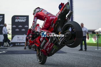 26/10/2024 - Sprint Race for PT Thailand Grand Prix of MotoGP at Chang International Circuit. October 26, 2024 In picture: Enea Bastianini Carrera al Sprint del Gran Premio de MotoGP de Thailandia en el Circuito Internacional de Chang. 26 de Octubre de 2024 POOL/ MotoGP.com / Cordon Press Images will be for editorial use only. Mandatory credit: ?MotoGP.com Cordon Press Cordon Press Cordon Press - SPRINT RACE MOTOGP THAILAND GRAND PRIX - MOTOGP - MOTORI