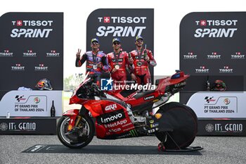 26/10/2024 - Sprint Race for PT Thailand Grand Prix of MotoGP at Chang International Circuit. October 26, 2024 In picture: Jorge Martin , Francesco Bagnaia and Enea Bastianini Carrera al Sprint del Gran Premio de MotoGP de Thailandia en el Circuito Internacional de Chang. 26 de Octubre de 2024 POOL/ MotoGP.com / Cordon Press Images will be for editorial use only. Mandatory credit: ?MotoGP.com Cordon Press Cordon Press Cordon Press - SPRINT RACE MOTOGP THAILAND GRAND PRIX - MOTOGP - MOTORI